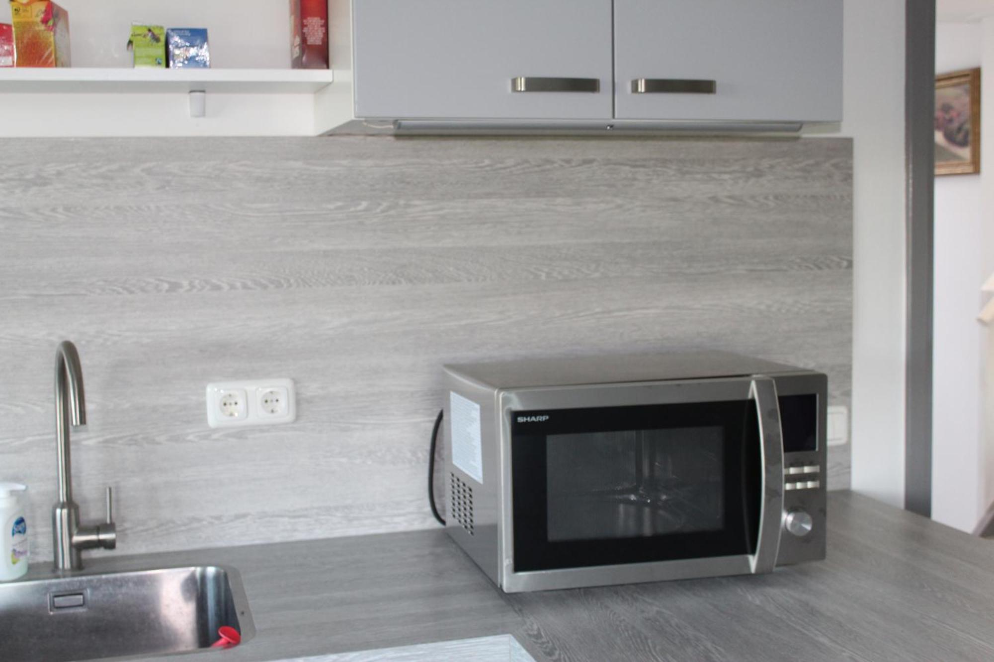 Vrijstaande Ruime Familiewoning Landelijk Gelegen Villa Lewedorp Buitenkant foto